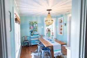 Dining - Historic Gideon’s Fish House, St. Andrews (Panama City)