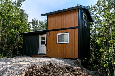 Payne Lake Wilderness Huts - Grizzly Basin