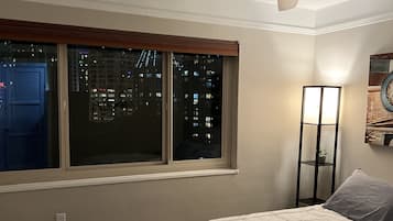 2 Schlafzimmer, Schreibtisch, BĂŒgeleisen/BĂŒgelbrett, Reisekinderbett