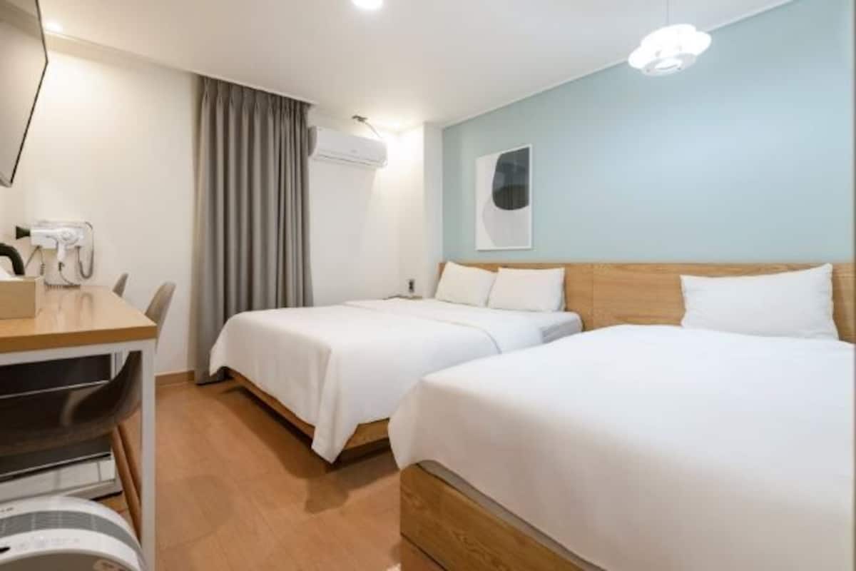 1 bedroom, individually decorated, individually furnished, free WiFi