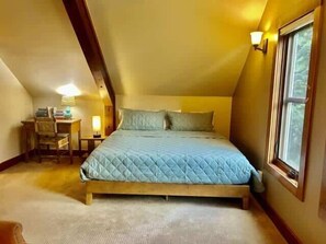 3 bedrooms, iron/ironing board, travel crib, WiFi - 1st St, Wonderful 3 BR home in the town of CB! (Crested Butte)