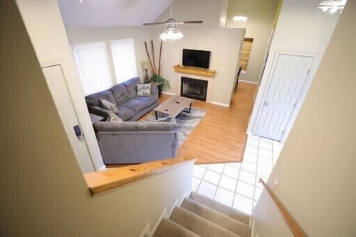 Culberhouse Cottage - Executive/Vacation Rental