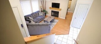 Culberhouse Cottage - Executive/Vacation Rental