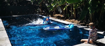 Private Home with 9.5m pool in OXLEY BRISBANE AUSTRALIA suburbanSTAY