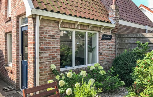 Beach front home in Bergen aan Zee