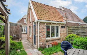 Exterior - Beach front home in Bergen aan Zee (Bergen aan Zee)