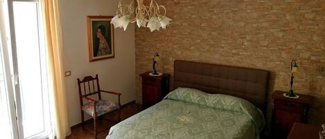 2 bedrooms, iron/ironing board