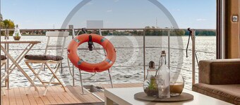 Awesome ship in Neuruppin with kitchen