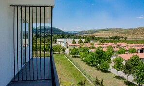 Property grounds - Your place of unloading (T'bilisi)