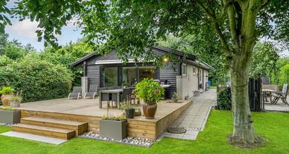 Lovely home in Gørlev with kitchen