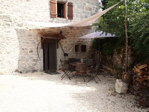Balcony - Rural Peace and Tranquility (Saujac)