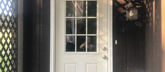 Pet Friendly 1 Bedroom Apartment; Quiet & Secluded - 1/2 hour from town