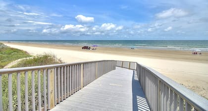 Beautiful ground floor beachfront condo at Grand Caribbean