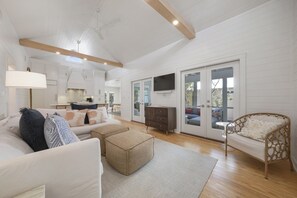 3 quartos, ferros/tábuas de passar roupa, Wi-Fi de cortesia