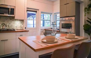 Fridge, microwave, oven, coffee/tea maker