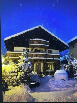 Exterior - Hypercentre : Spacious, comfortable apartment - sleeps up to 8 (Megève)