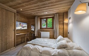 4 chambres, fer et planche à repasser, Wi-Fi