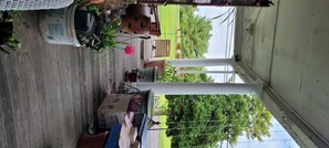 Unclassified image, 5 of 6, button