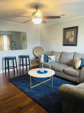 Smart TV, DVD player