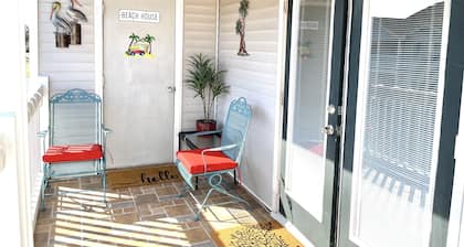 2 bedroom 2 bath condo located approximately 4 miles from beach