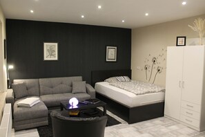 1 chambre, accès au Wi-Fi (inclus), literie fournie