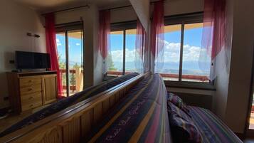 1 chambre, fer et planche Ă repasser, Wi-Fi gratuit