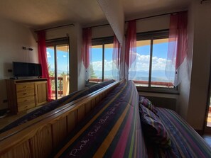 1 chambre, fer et planche Ă repasser, Wi-Fi gratuit