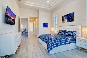 3 habitaciones, escritorio, tabla de planchar con plancha y wifi gratis 