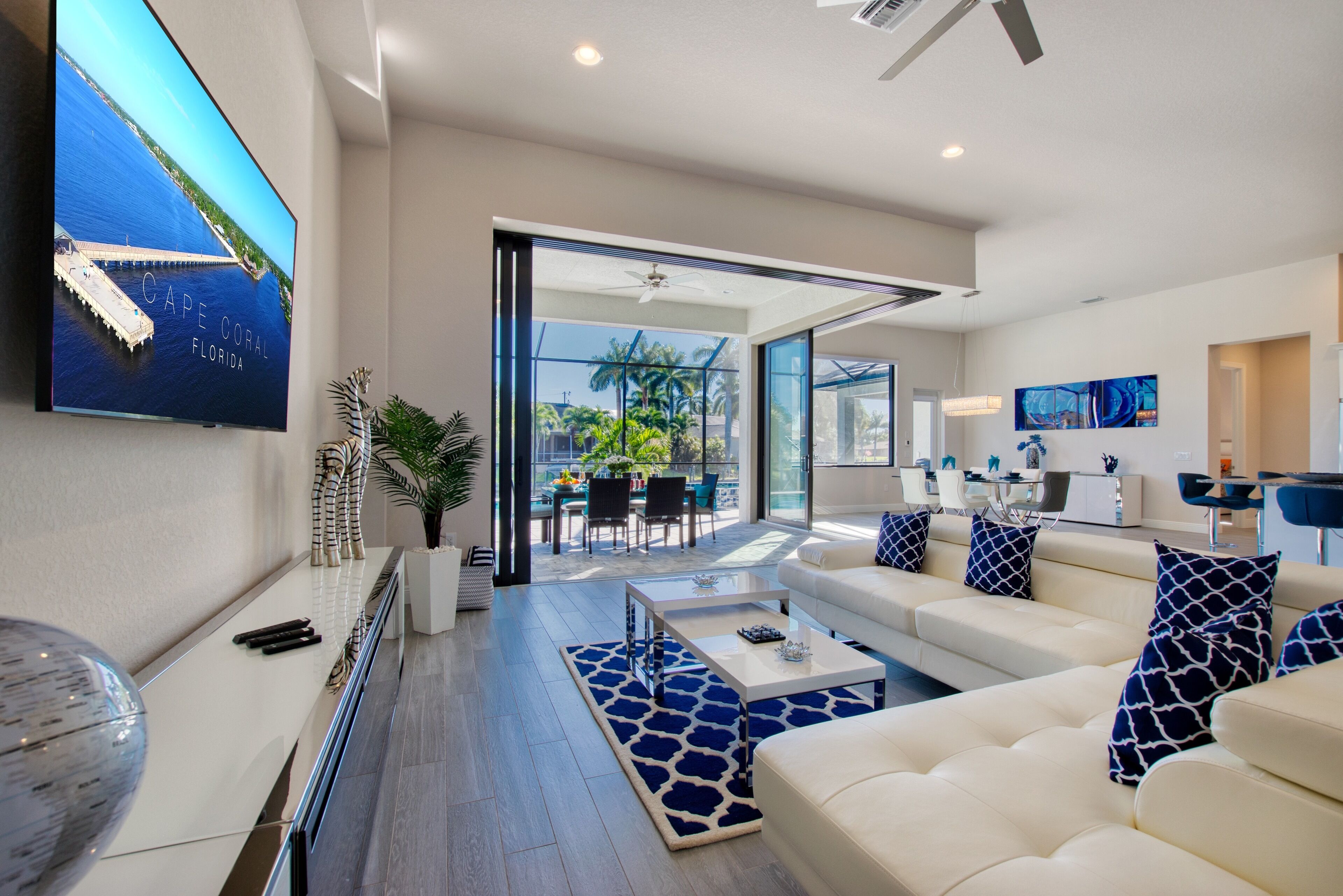 スマートテレビ、書斎 / ワークスペース