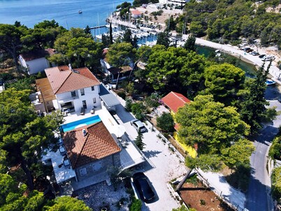 ➤Exclusive vacation home "Villa Marumare", new build 2021, pool, only 300 m to the beach