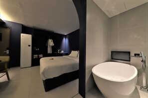 Premium Room | Premium bedding, down comforters, free WiFi, bed sheets - MU:TE Hotel (Busan)