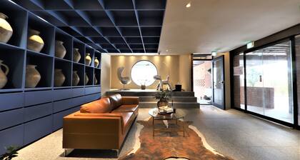 MU:TE Hotel