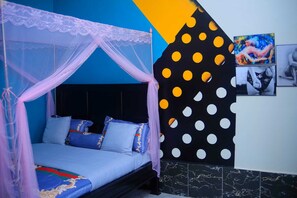 6 bedrooms, iron/ironing board, WiFi, bed sheets - Kampala Free Breakfast, Free WiFi, Free Airport Shuttle (Kampala)