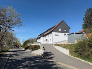 Esterni