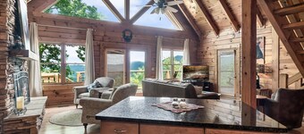 Amazin View, Fire Pit, Hot Tub, Grill, Game Room, Pool, Near Park Entrance