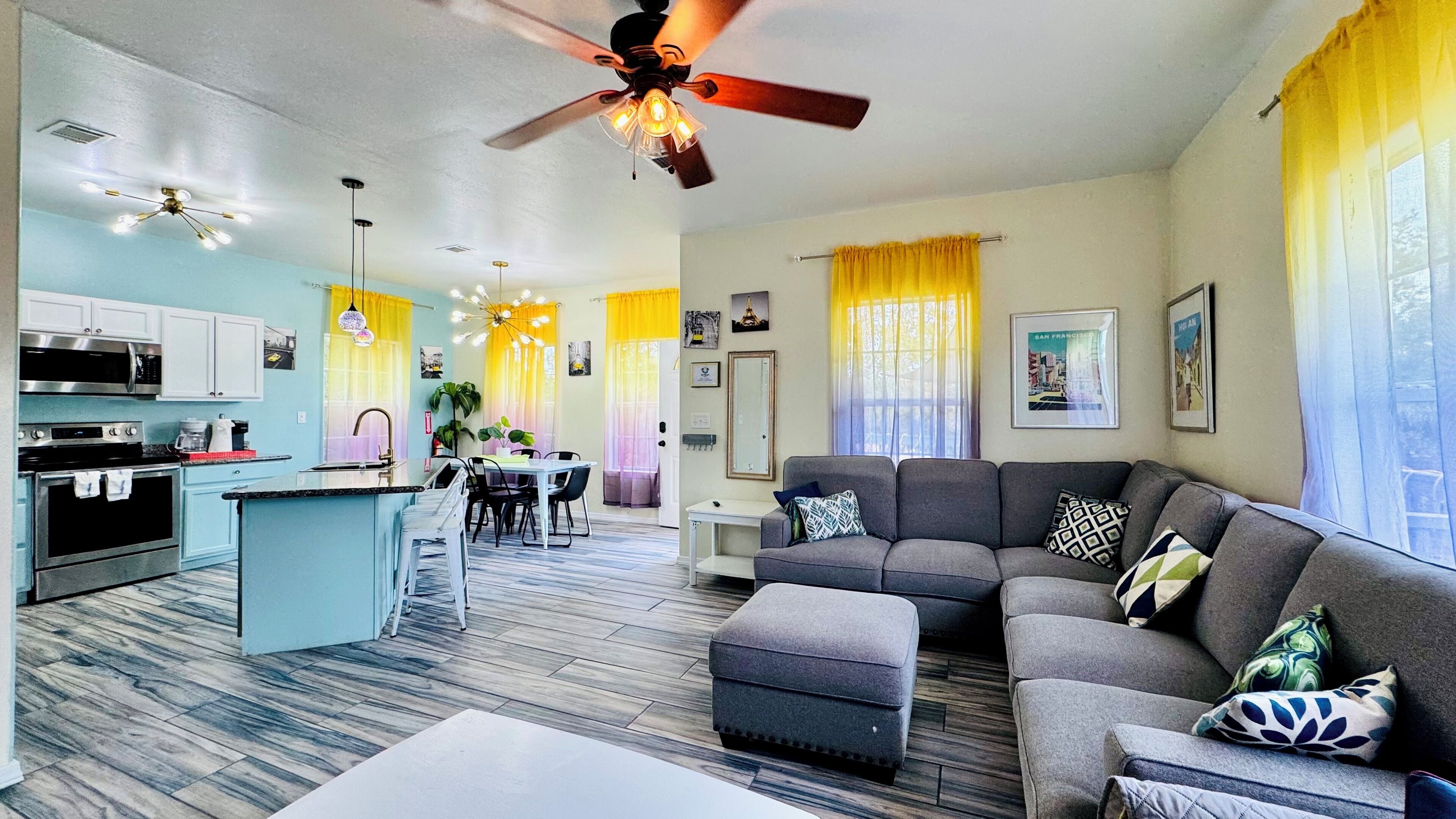 Smart TV, table tennis