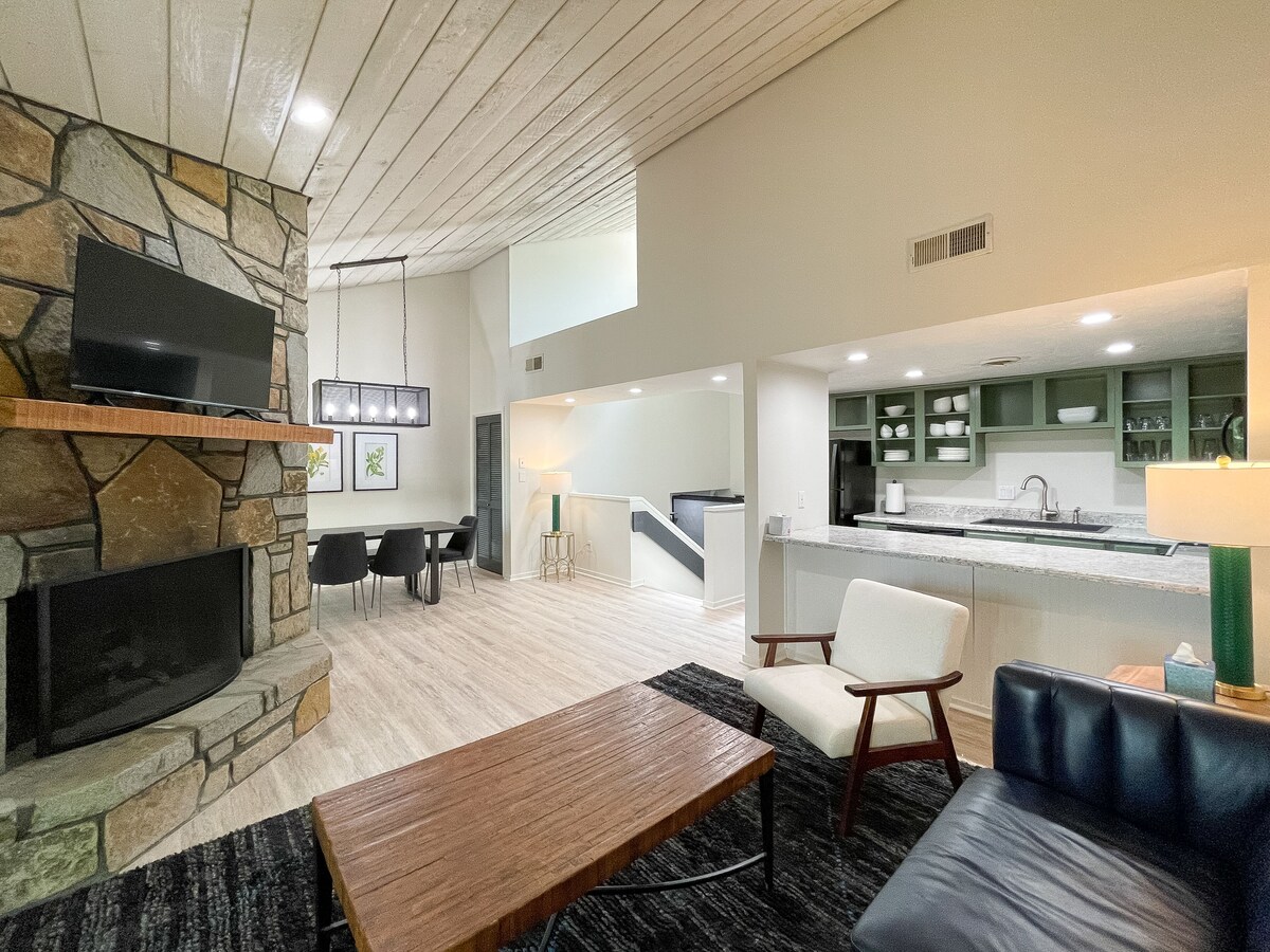 Vacation Rentals Sapphire Valley Resort NC, Blue Ridge Smoky Mountains