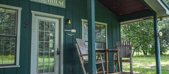 Longhorn Lake House - Arcridgeranchresort.com