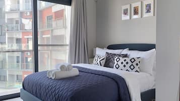 2 chambres, bureau, fer et planche à repasser, Wi-Fi gratuit