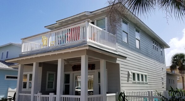 Exterior - 3 BR/3 BA Village Walk House, Close to the Beach, Community Pool! (Port Aransas)