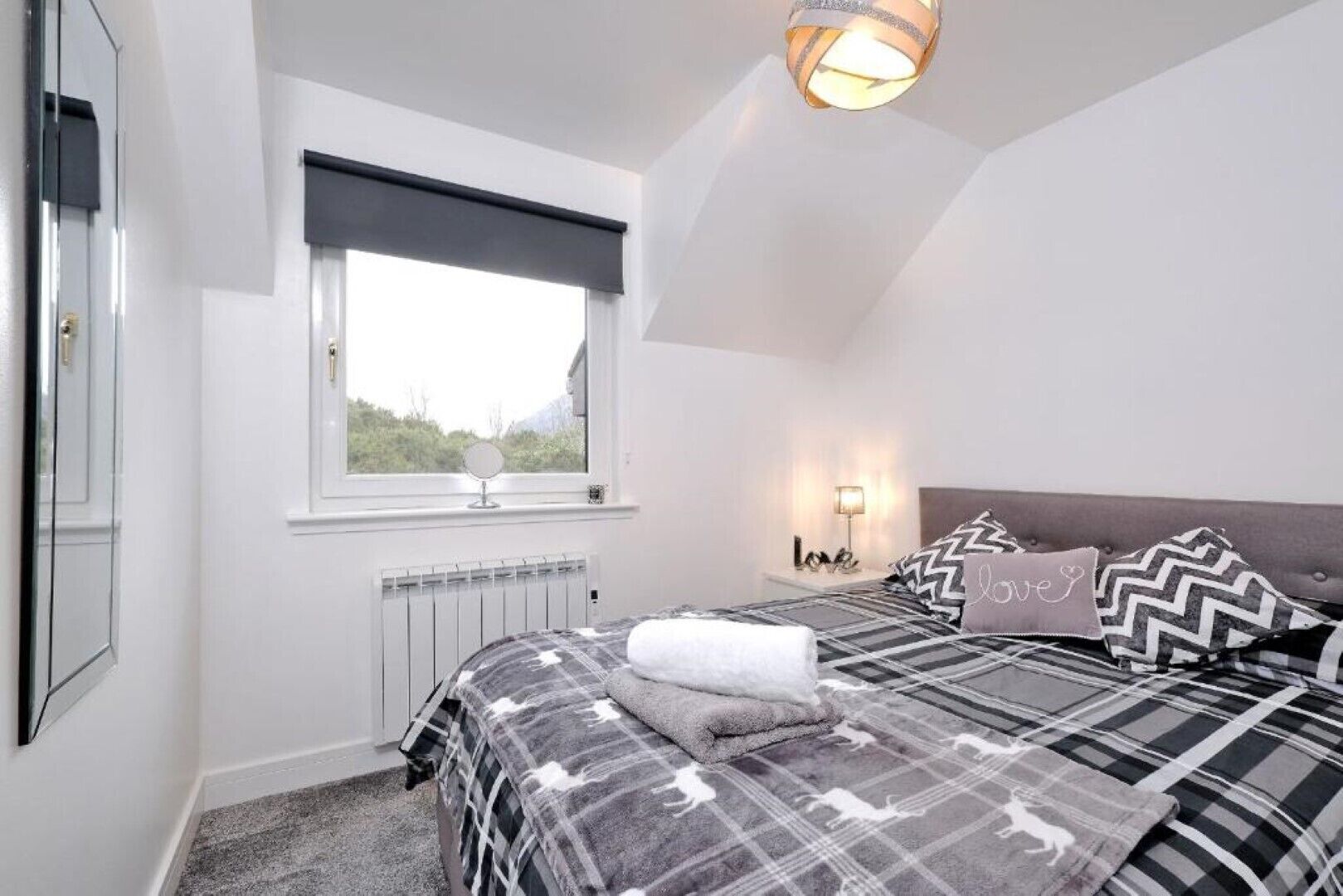 2 chambres, bureau, fer et planche à repasser, Wi-Fi gratuit