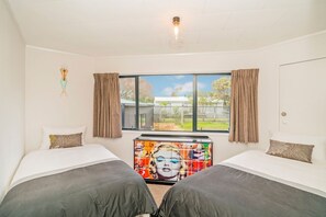 3 chambres, fer et planche à repasser, accès au Wi-Fi (inclus)