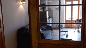 1 chambre, fer et planche Ă repasser, lit parapluie, Wi-Fi gratuit