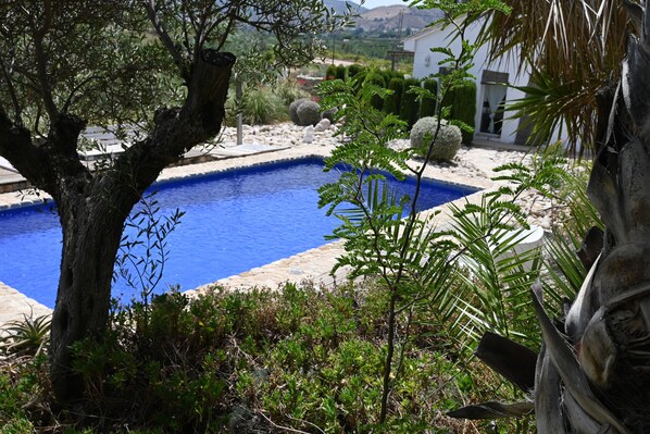 Utomhuspool