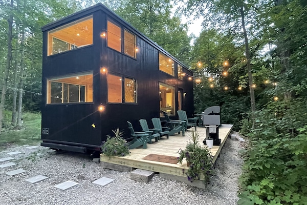 Welcome to our large "tiny house" on the shores of Lake Champlain!