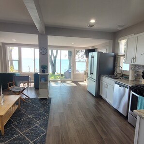 Fridge, microwave, oven, stovetop - Graber's Lake Getaway- Clean and Beautiful! Great Work from home location!  (Ira Township)