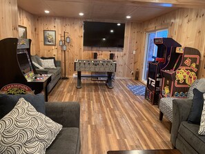 Spielezimmer