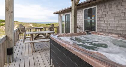 ⭐Hot Tub⭐Newly Furnished⭐️Wide Beaches⭐Incredible Oceanfront Views🌊☀️🐬Sunrises