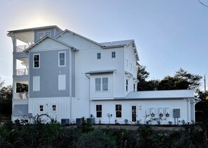 Exterior - 30A Luxury Accommodations With Resort Style Amenities! 3779 W County Hwy 30a (Santa Rosa Beach)