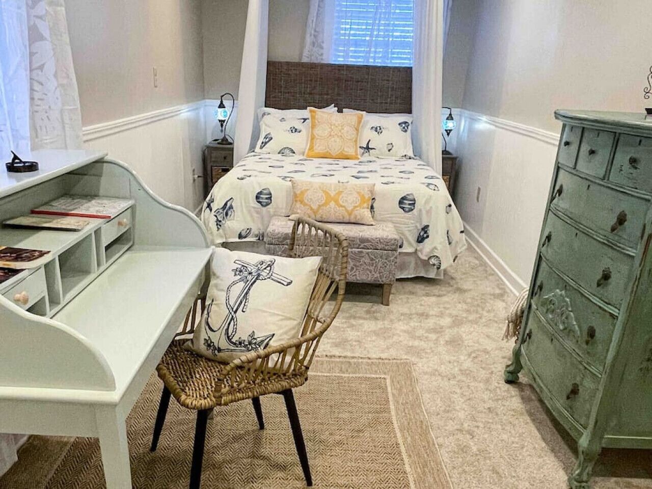 1 camera, una scrivania, ferro/asse da stiro, Wi-Fi gratuito